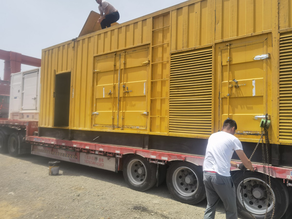 临洮发电机出租100KW发电机需要什么规格的电缆线？