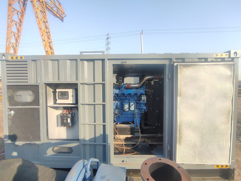 临洮柴油发电机组的机油多久更换一次比较合适？